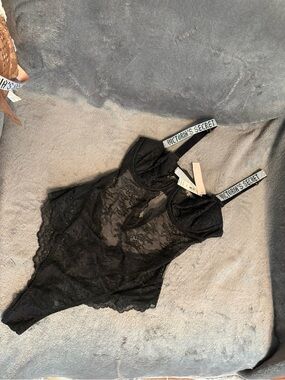 NWT Victoria's Secret teddy